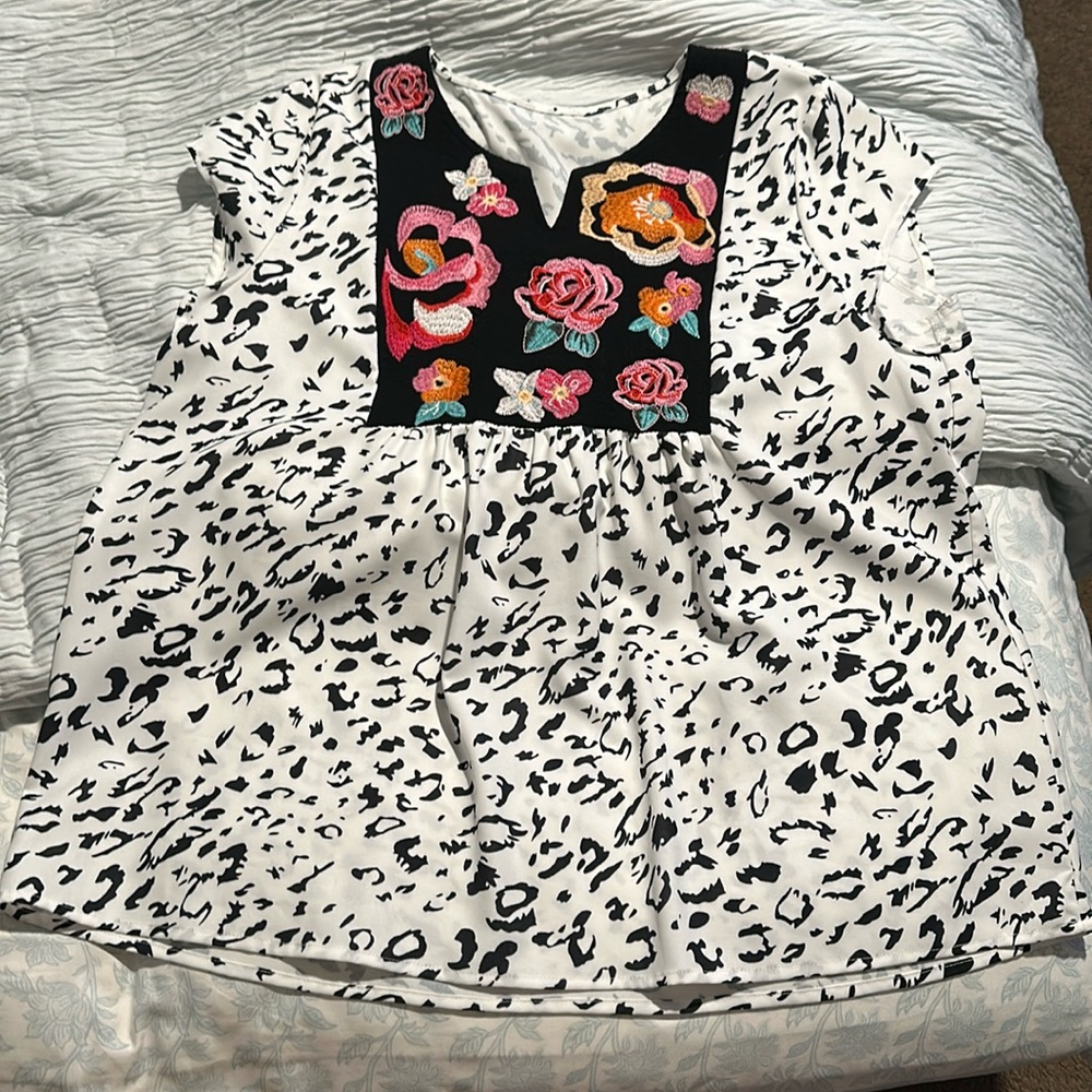 Sleeveless Shirt